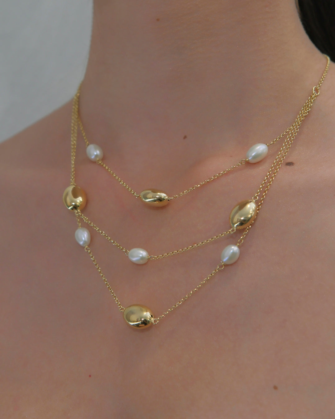 3-strand choker with pearls and oval beads