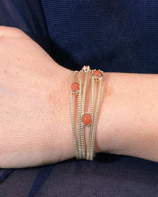 Pulsera rígida de 5 filas con piedras de coral