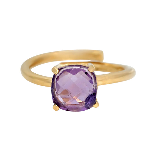 Anillo con plata baño de oro y amatista central