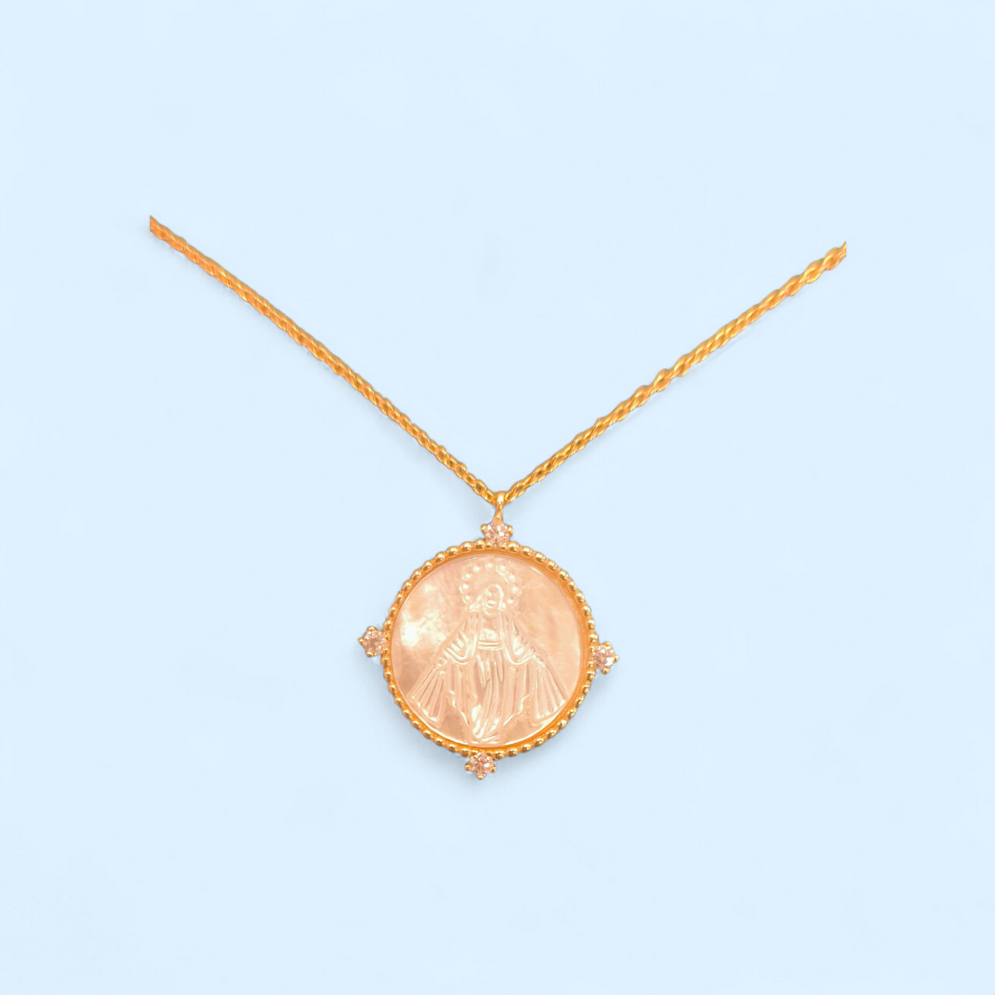 Kette mit einer Perlmuttmedaille der Jungfrau der Wundertätigen