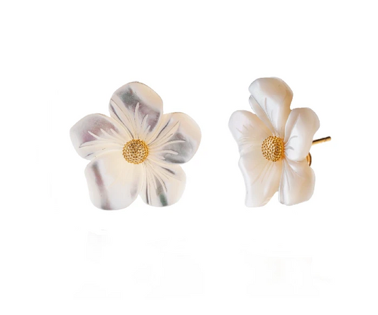 Pendientes flores en nácar