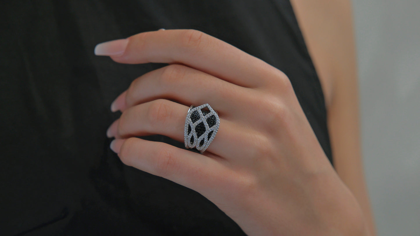 Anillo pave circonitas negras