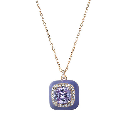 Cadena con colgante en baño de oro con esmalte morado