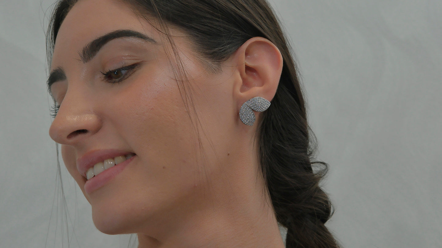 Detachable wing earrings in silver