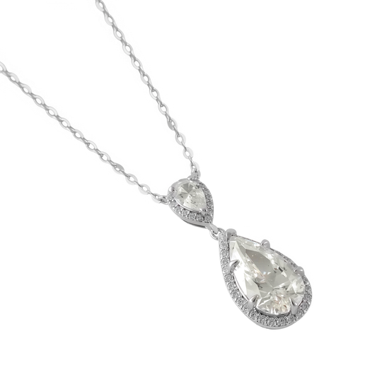 Cadena con colgante piedras talla pera