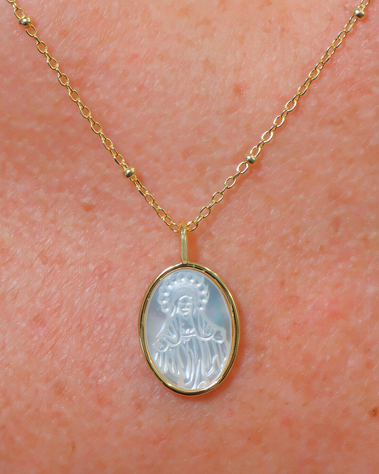 Miraculous Virgin in mother-of-pearl with chain