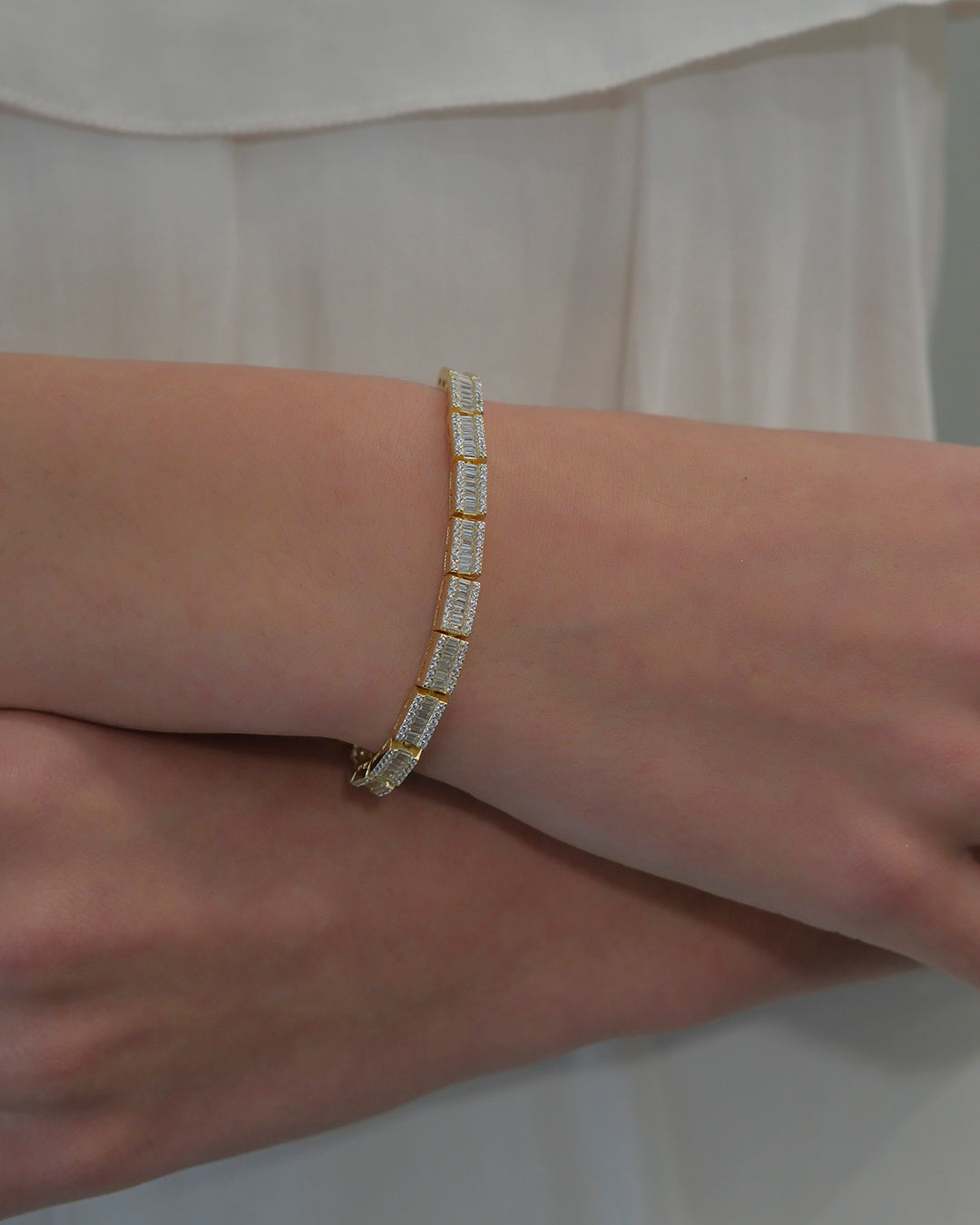 Baguette-cut cubic zirconia bracelet
