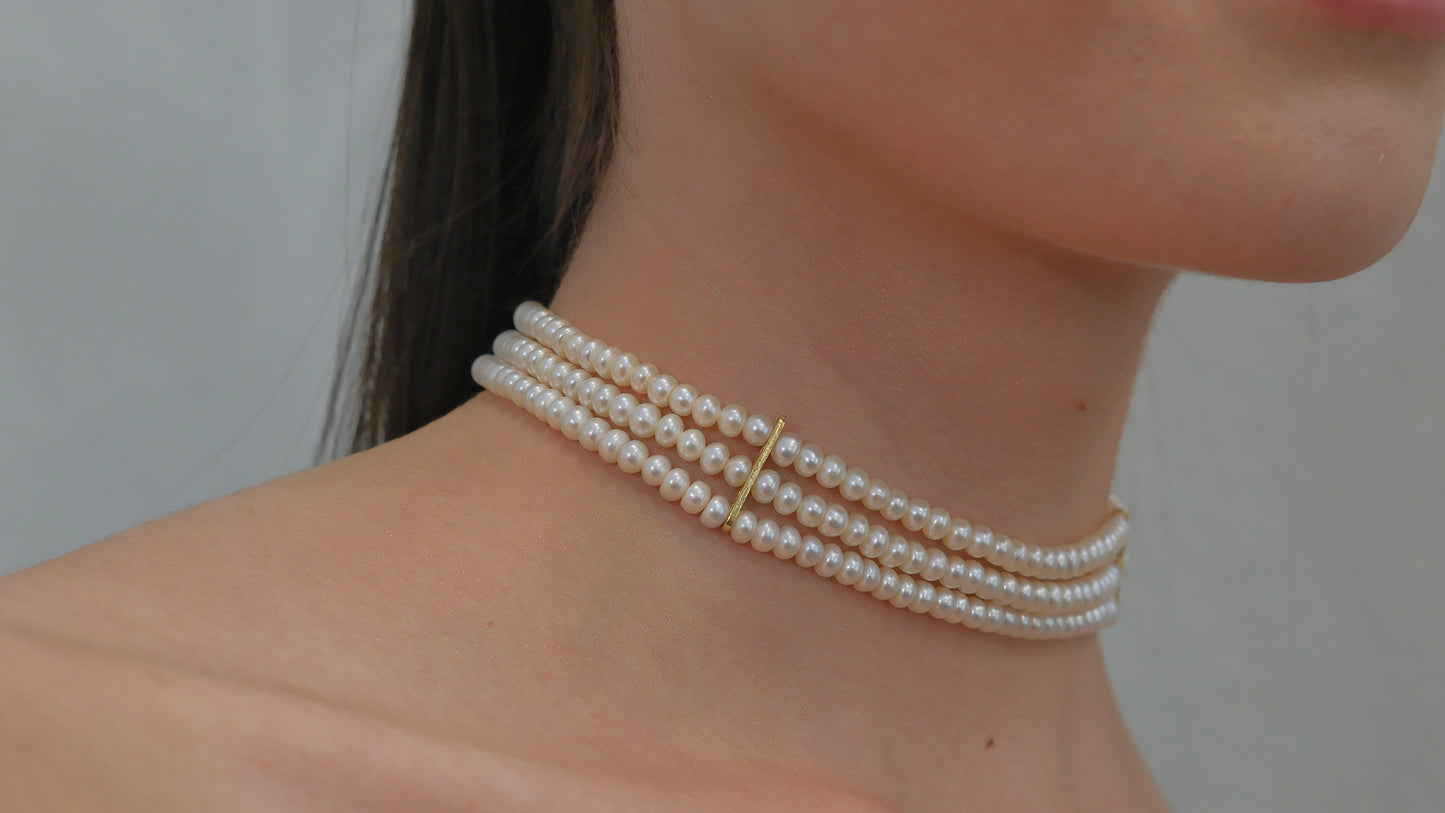 Cultured pearl 3-strand choker