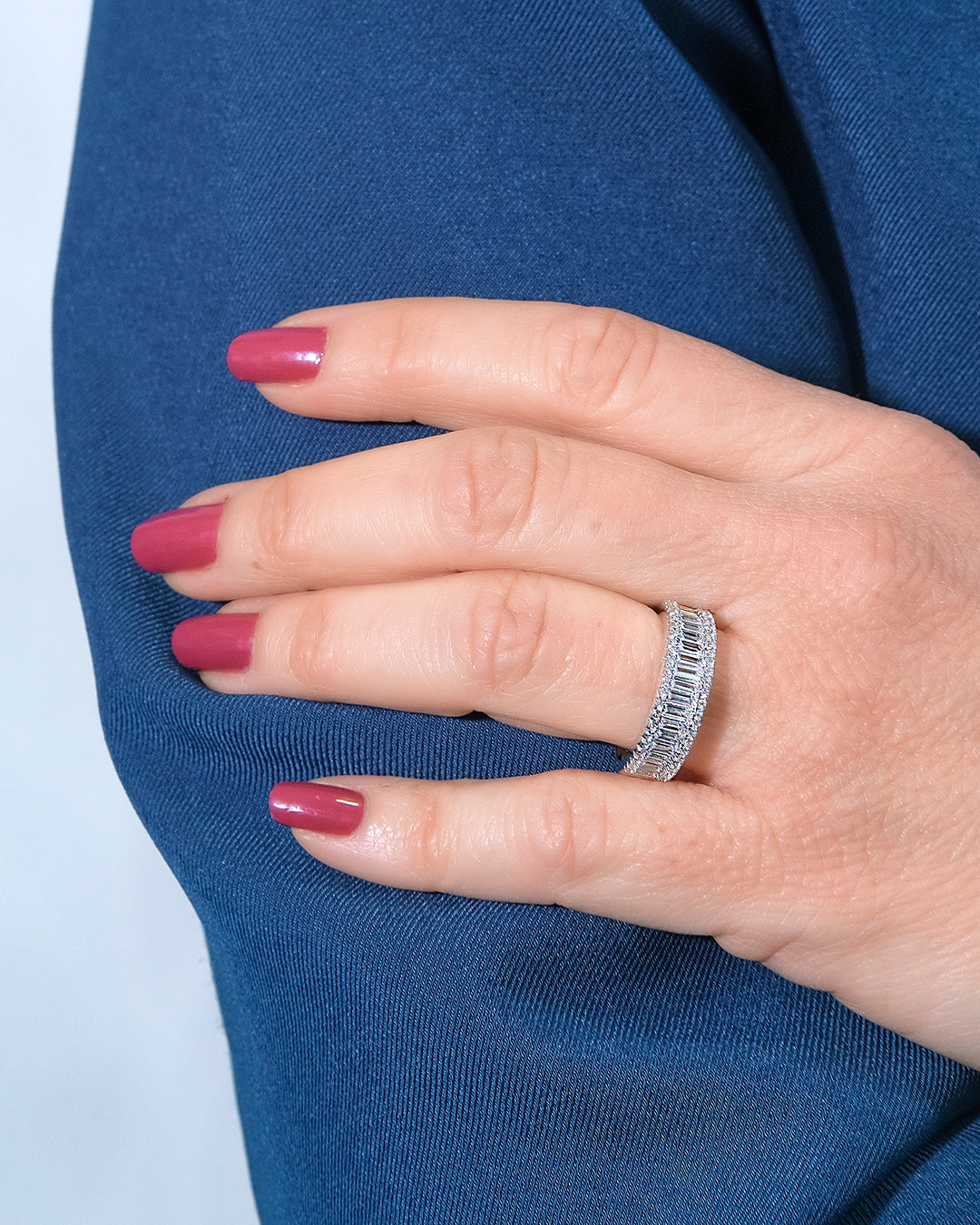 Baguette-cut half-wedding ring