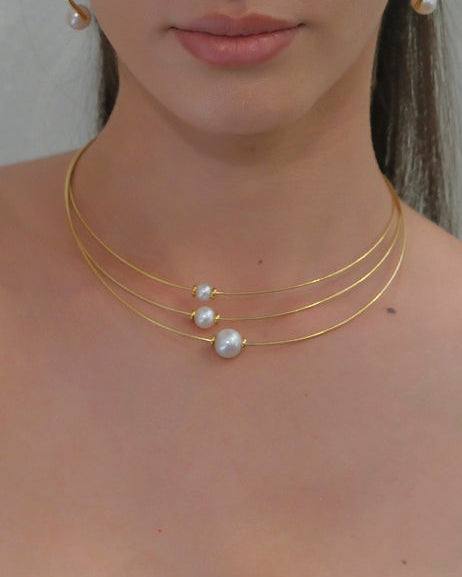 Gold-plated sterling silver choker, 3 strands with 3 cultured pearls