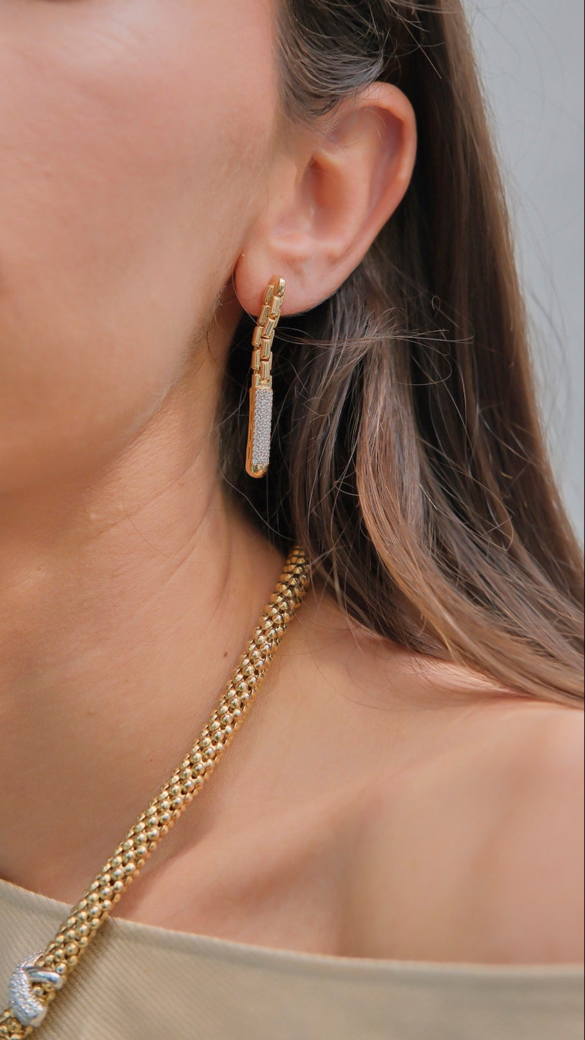 Pendientes largos malla circonitas
