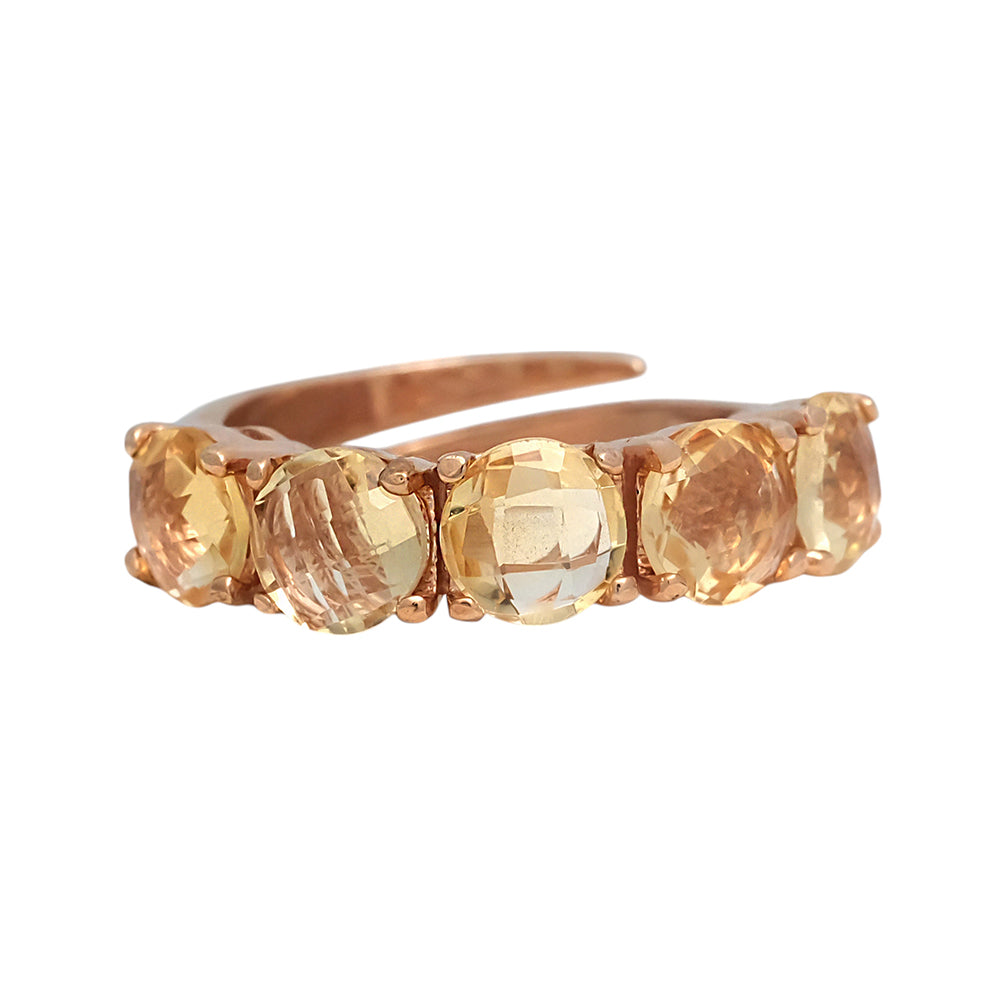 Anillo media alianza baño de oro rosa con citrinos