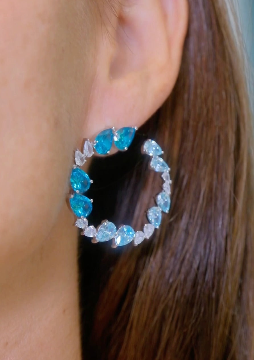 Pendientes aros en plata 925 grandes con circonitas color aguamarina – Kebel